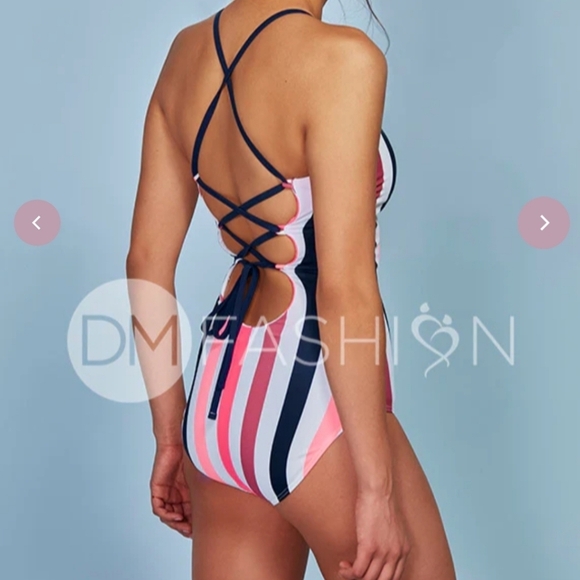 Divinita Sole DM Fashion One Piece Swimsuit Size Small NWT - Picture 2 of 7